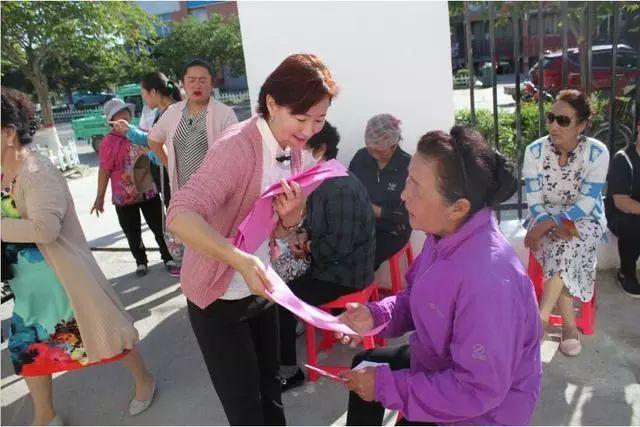 省政协委员孙元菁：清理非教学类事物 让教师专心回到本职工作